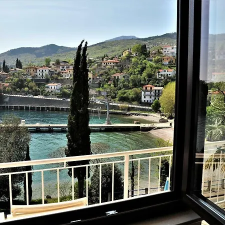 Kadmen Apartman Ika